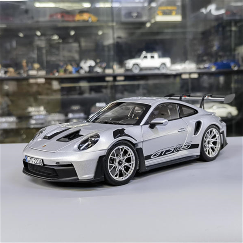 Renewable Energy Model - 1:36 Porsche 911 992 GT3 RS,